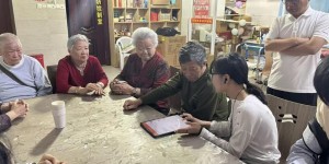 三下乡中的“黑科技”：大学生把AI声纹复刻装进语音盒子，让留守老人用方言“呼唤”子女