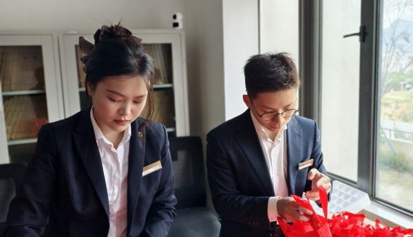 一袋福礼承古意，世茂服务福州熙悦府情暖重阳派送祝福！