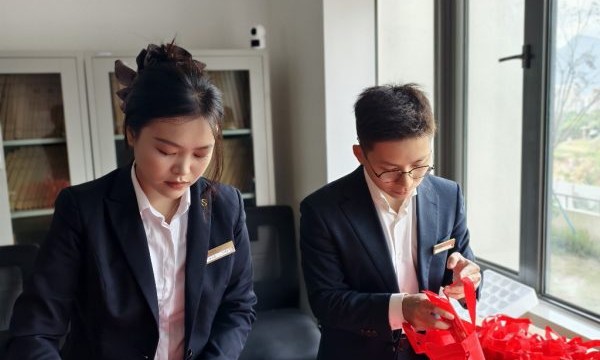 一袋福礼承古意，世茂服务福州熙悦府情暖重阳派送祝福！