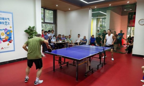 全龄总动员！世茂湖滨首府业主乒乓球赛圆满落幕
