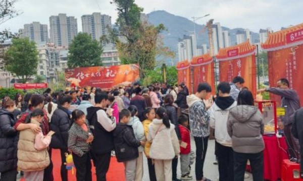 世茂服务永泰温泉小镇“唐潮”市集爆火，好吃好玩好礼全都要！